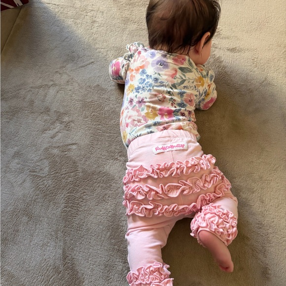 RuffleButts Pink Floral Ruffle Matching Set - Picture 4 of 6